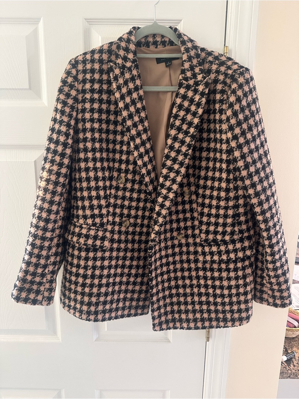 Ann Taylor Black and Tan Houndstooth Pattern Blazer Size 10